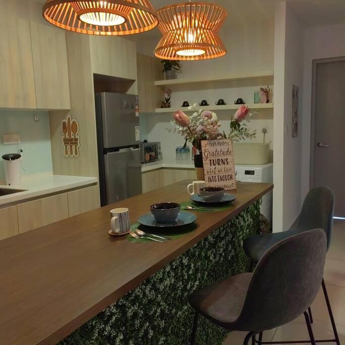 Alocasia Geniehome 3Br Free Wifi @ Utropolis Шах-Алам Экстерьер фото